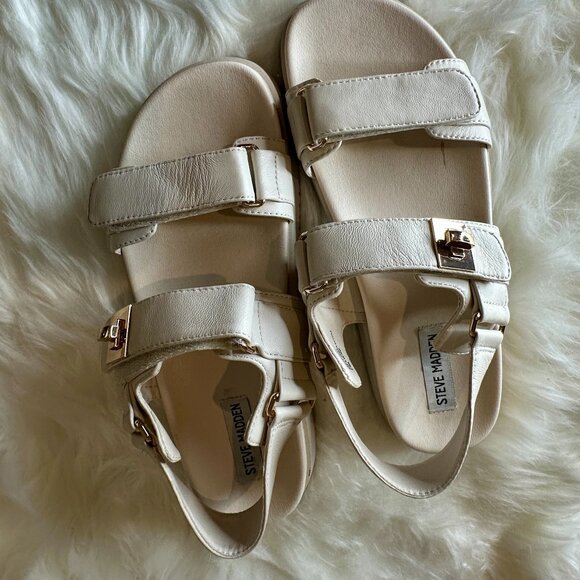 Steve Madden Cream Sandals - Picture 1 of 5